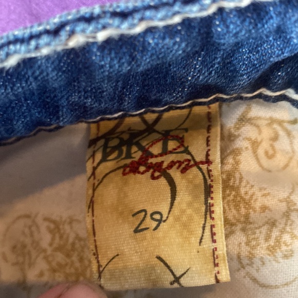 Buckle Shorts - Sarah - Picture 4 of 4